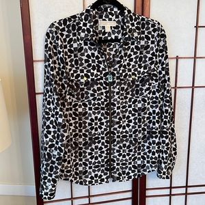 Michael Michael Kors Top size Medium in EUC. Gold hardware. Beautiful!